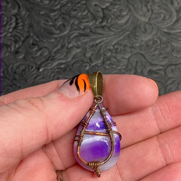 Purple Agate Copper Wire Wrapped Tree of Life Pendant Stone Crystal Jewelry - Picture 4 of 5